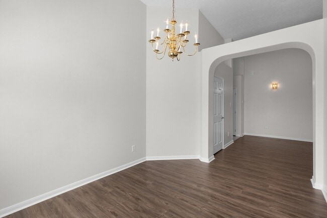 Photo - 6222 Founding Dr