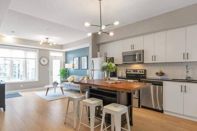 Photo - $3,200/MO – Stunning 2 Bedroom/2.5 Bath St... Unit 41