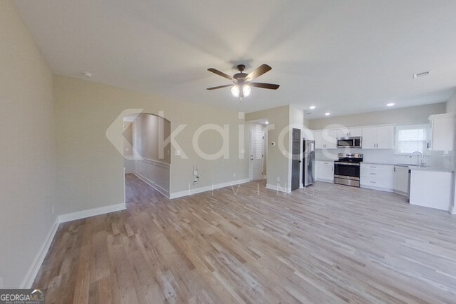 Photo - 157 Allentown Wy