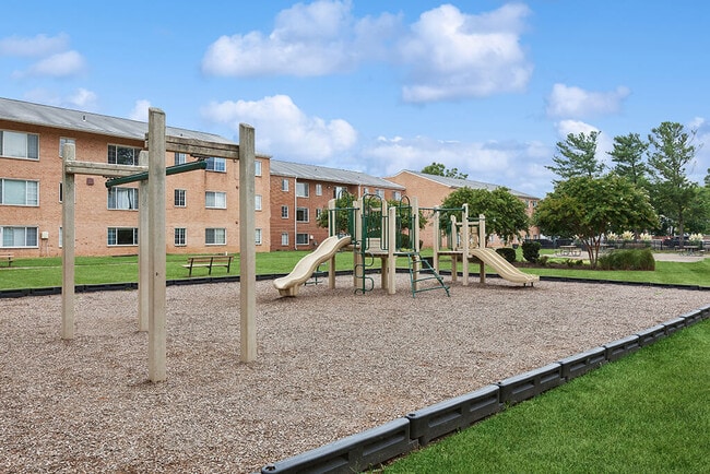 Leesburg Apartments