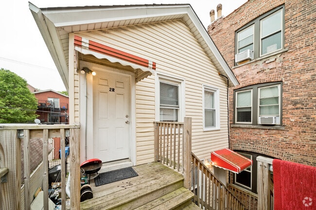 Building Photo - 1431 W Flournoy St Rental