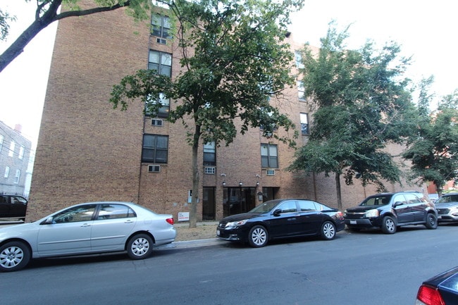 Building Photo - 800 W Lill Ave Rental