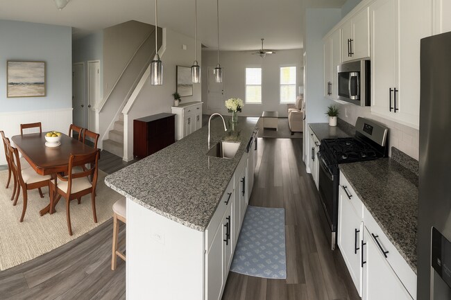 Photo - 231 Clydesdale Cir