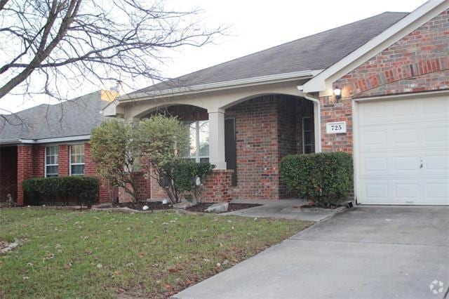 Building Photo - 725 Sequoia Dr Rental