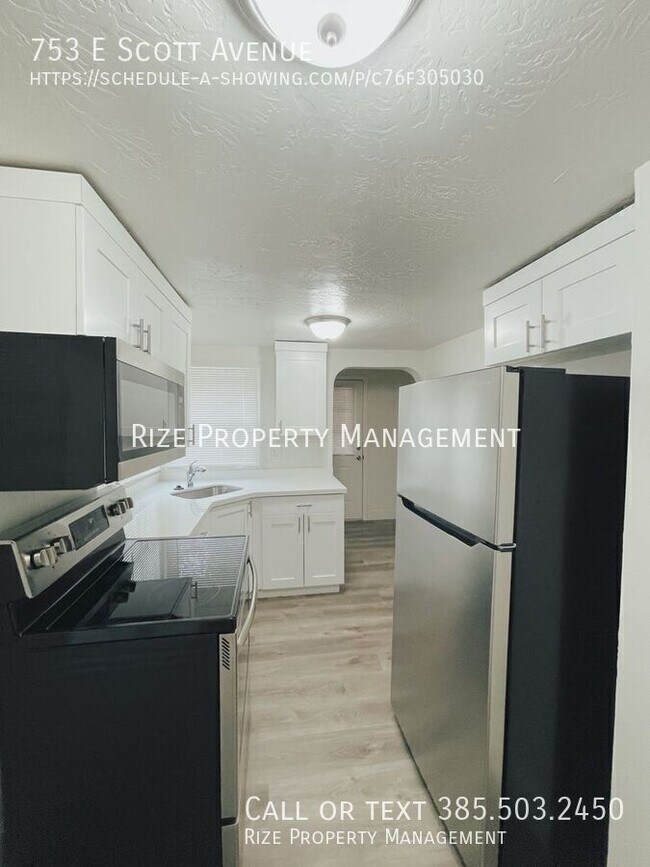 Photo - 753 E Scott Ave