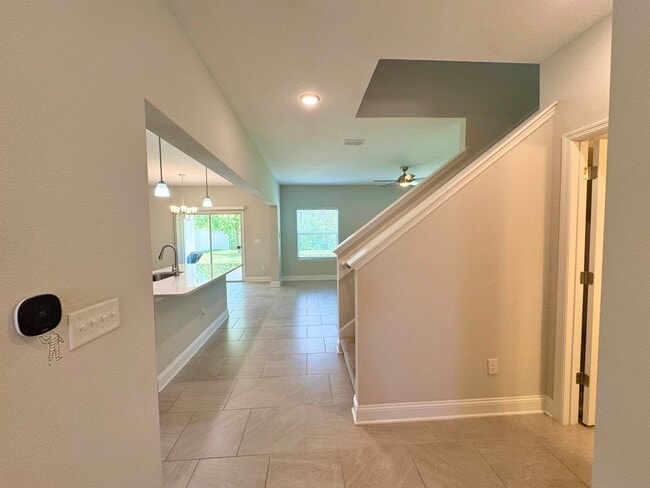 Photo - 13870 Harlowton Ave