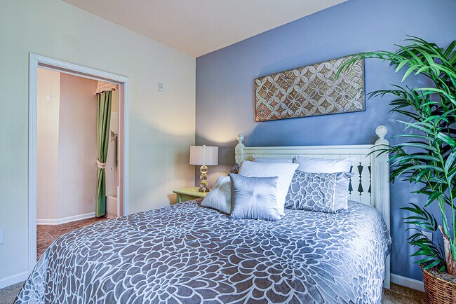 Photo - 10X Retreat at PCB