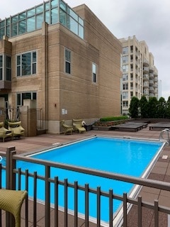 Building Photo - 33 W Ontario St Unit 20F Rental