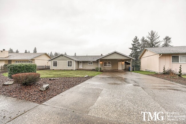 Building Photo - Inviting 3-Bedroom Home with Workshop/Storage and Outdoor Space