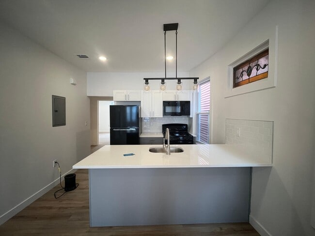 Photo - 13 Bartholdi Ave Unit 2