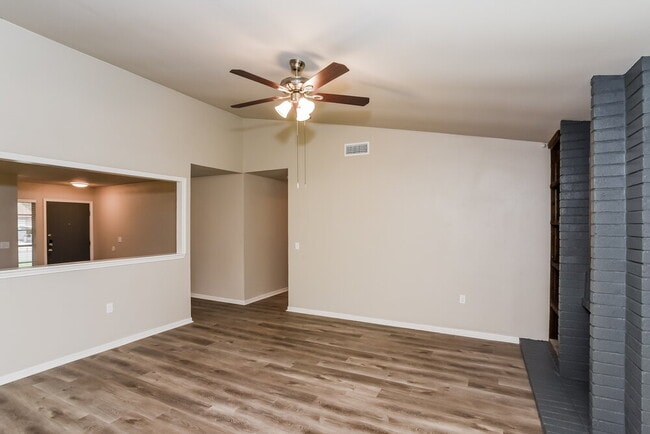 9478 Greens Point