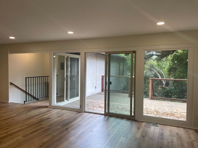 Photo - Upper East/Mission Area 3 Bedroom Home - Available Mid-August