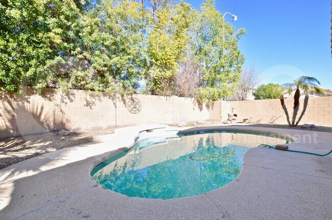 Photo - 4532 W Toledo St