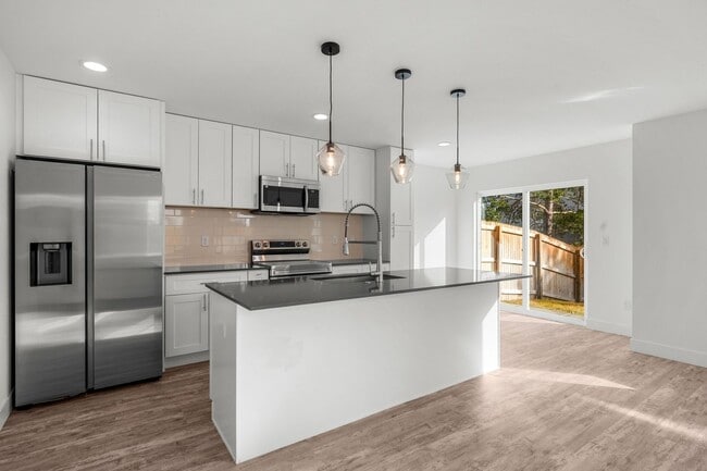 New Construction Home Available Now! | Blo... - New Construction Home Available Now! | Blo...
