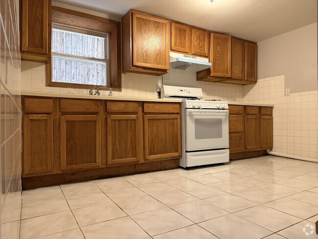 Building Photo - 4527 N Christiana Ave Unit BSMT Rental