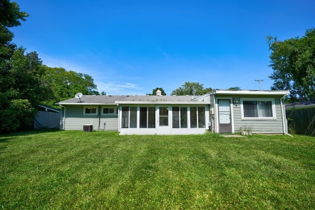 Photo - 1935 Carmanbrook Pkwy