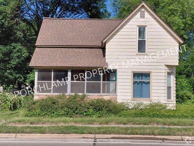 Building Photo - 1427 Alpine Ave NW Rental
