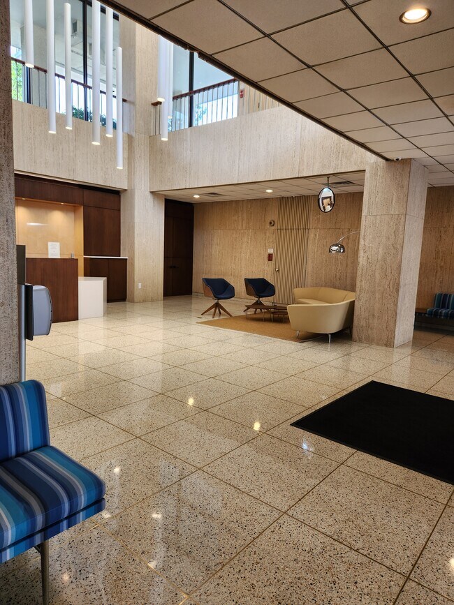 lobby - 1425 4th St SW Unit A601