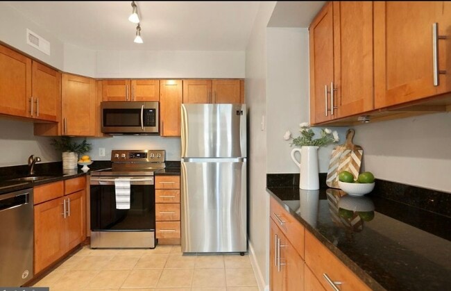 3609 38th St NW Unidad 309