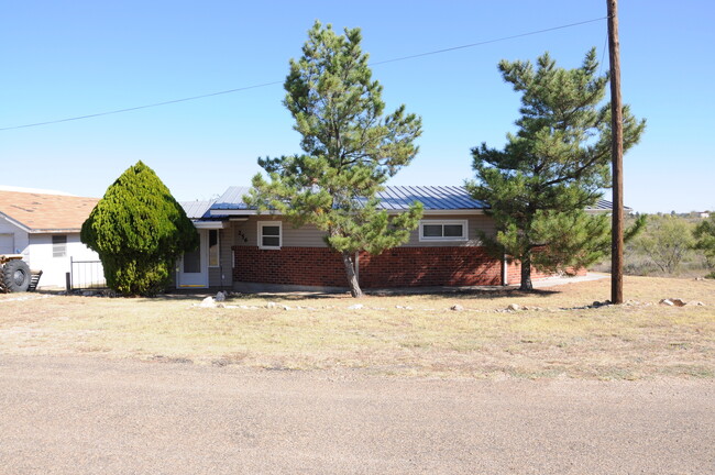 Only $695 Monthly Lease Payment by Lake Me... - Only $695 Monthly Lease Payment by Lake Me... House