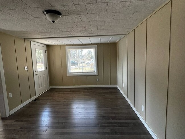 Photo - 11249 Orange Rd