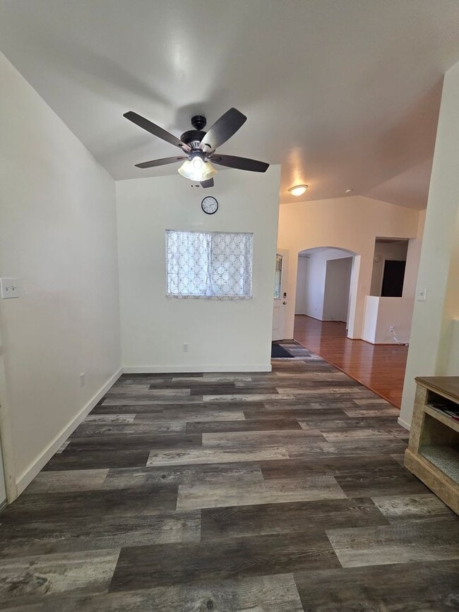 Photo - 1305 Quartz Hill Rd
