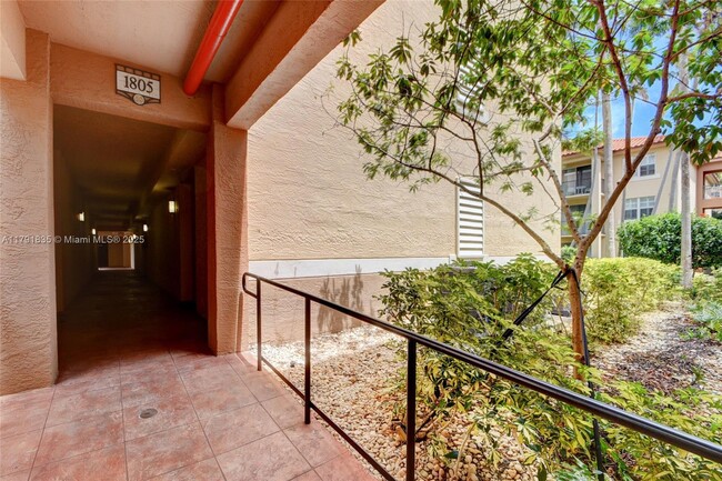 Building Photo - 1805 N Flagler Dr Unit 119 Rental