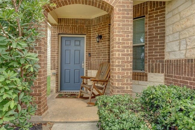 Building Photo - 14230 Rim Side Trl