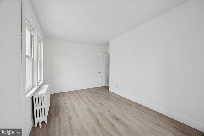 Photo - 25 N Pennock Ave