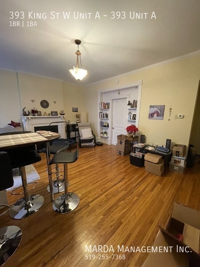 Building Photo - SPACIOUS 1 BED/1 BATH Unit 393  A