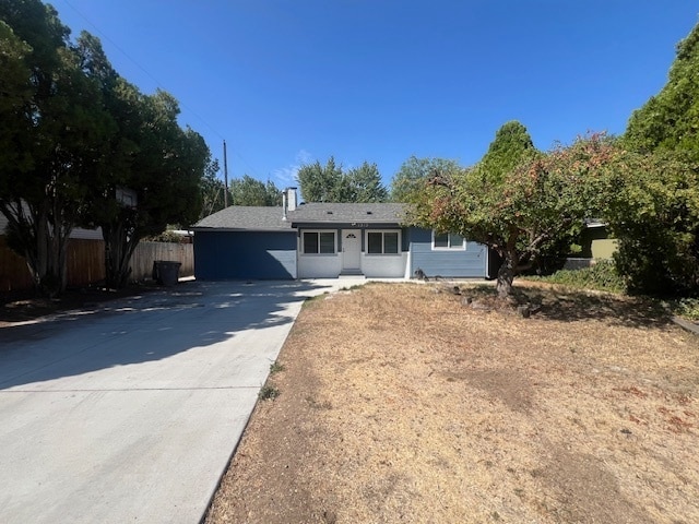 Photo - 4 Bed 1.5 Bath in Prime Bench Location!