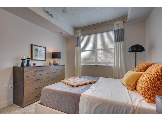 Harmony 3900