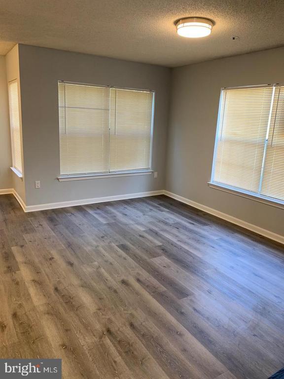 15603 Easthaven Ct Unit 902