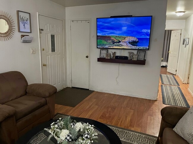 Photo - 1101 Lanore Dr