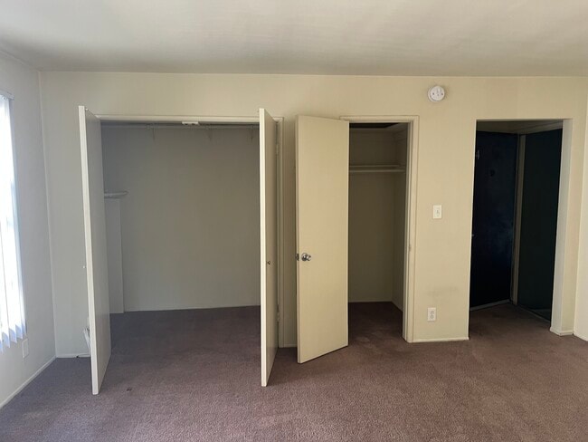 Photo - 11933 W Magnolia Blvd