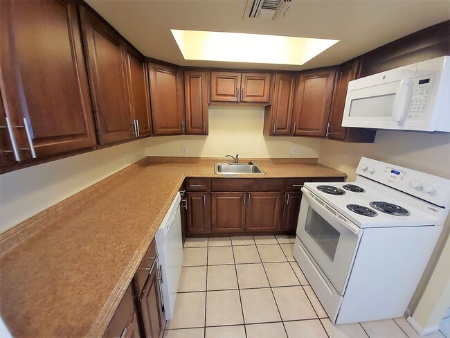 Photo - AFFORDABLE UNIT IN TEMPE!