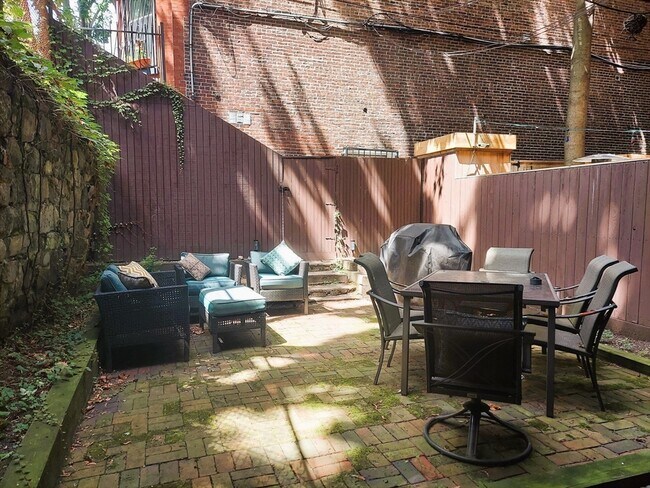 Photo - 73 Chandler St Unidad A