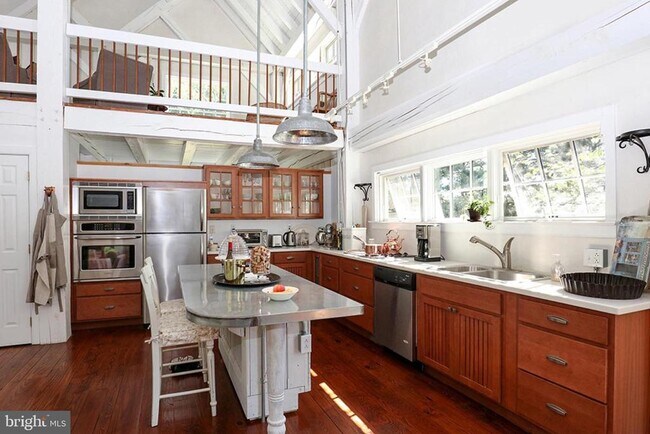 Photo - 375 Pineville Rd