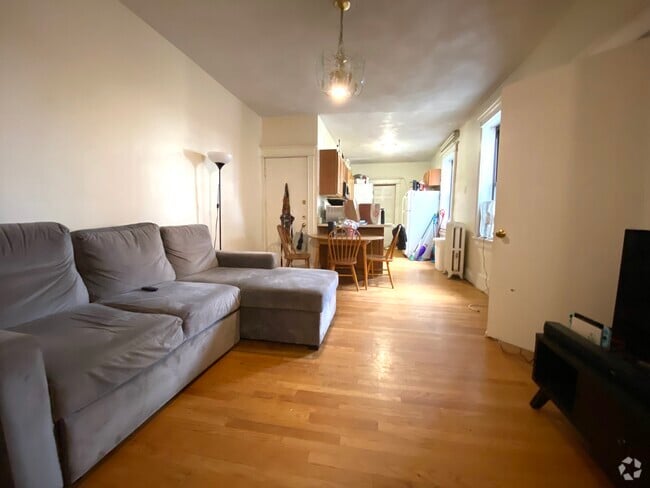 Building Photo - 39 Park Vale Ave Unit 2 Rental