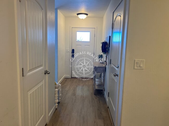 Photo - 375 Slate Drive