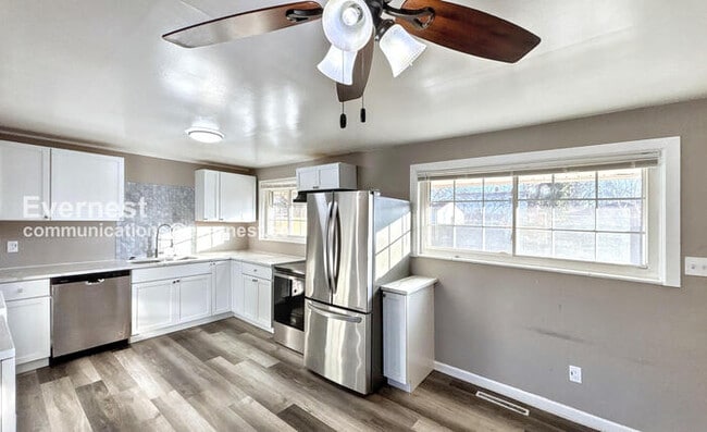 Photo - 3523 Roswell Dr