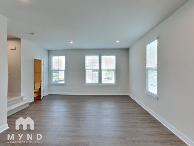 Photo - 2203 Doby Creek Ln