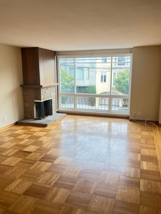 Photo - 2565 Greenwich St Unit 2565 Greenwich Street