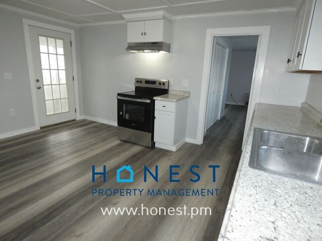 Photo - 35 Summer St Unit 3