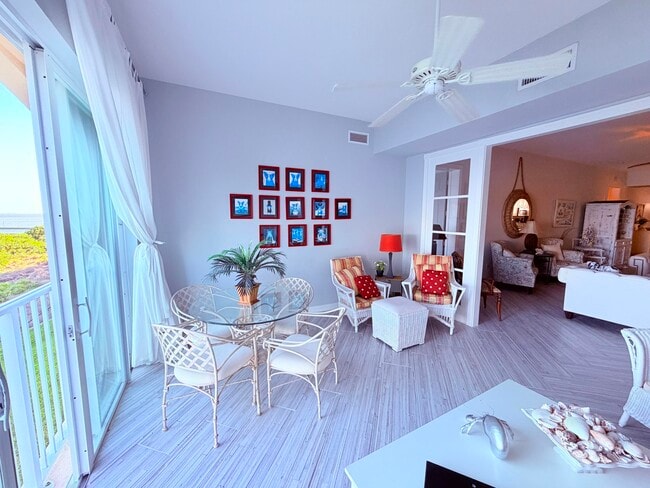 Photo - 3 Harbour Isle Dr E Unidad 204