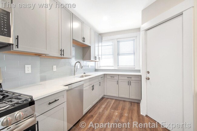 Photo - 105 School St Unit #3