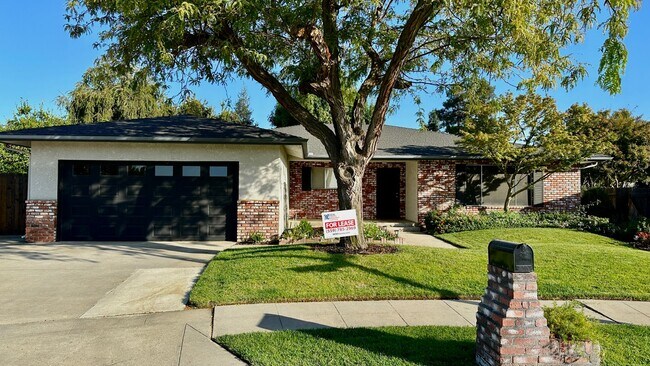 $2,495 Herndon & Willow 4 Bedroom - N. Win... - $2,495 Herndon & Willow 4 Bedroom - N. Win... House