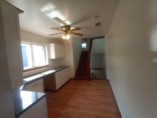 Hallway to BR 1 - 4518 Liberty Ave Unit 2