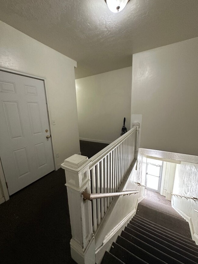 Photo - 8 College Ave Unit #4