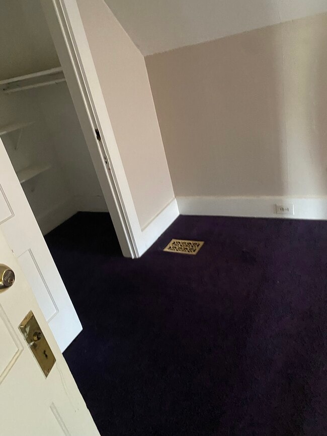 Photo - 2780 Main St